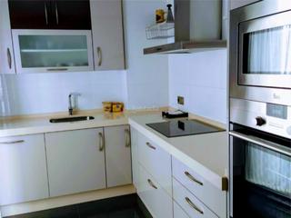 Rent Flat in Avenida del gran capitán 45. Huerta de la reina - trassierra / avenida del gran