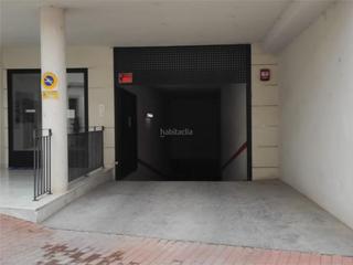 Aparcament cotxe a Carrer les parres 19. Xaló / carrer les parres