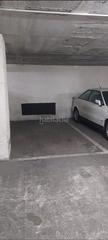 Aparcament cotxe a Carrer de joan maragall 23b. Parking girona centro