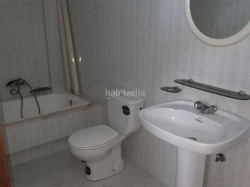 Foto bfeaa556-93e6-4aea-9e16-4979bdb7617b. Rent office space in rúa anxo senra 21 in Noia