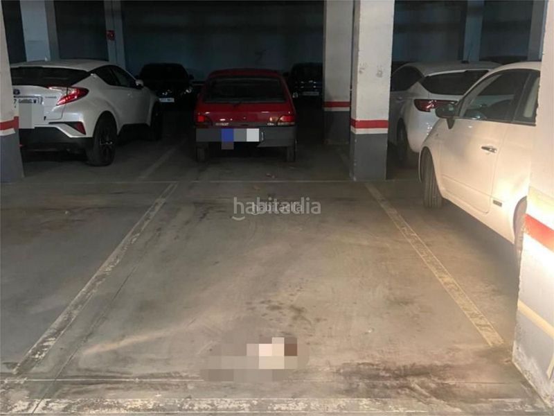 Foto 6082f569-60b5-492b-aeaa-3d708ea51564. Parking coche en calle manuel azuaga "abuelo de Torre del Mar" 3 Paseo Marítimo de Levante / calle manuel azuaga "a en Torre del Mar