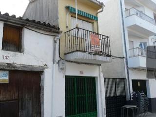 Casa adossada a Calle constitución 139. Zarza de granadilla / calle constitución