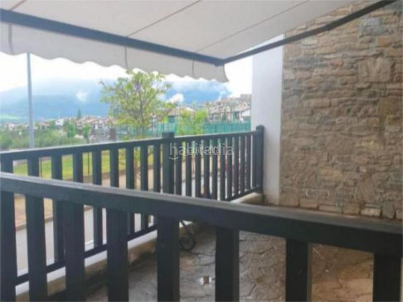 Foto fc6f503a-d138-44fa-828e-548353772e5f. Rent duplex in avenida fuendeplata 11 in Poblaciones Norte Jaca