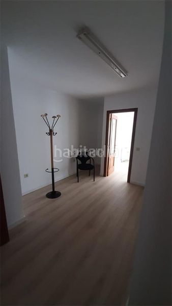 Foto 175365b5-f6e8-4c01-8db3-a1bc1d8371fa. Office space in calle de francos 3 in Benavente