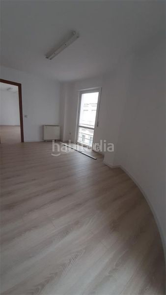 Foto 834ce4a0-3467-469d-84d3-f2e204b29098. Office space in calle de francos 3 in Benavente