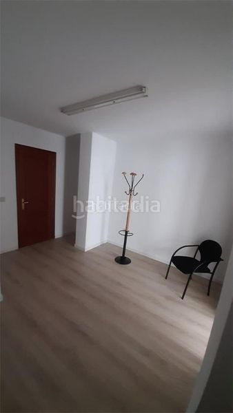 Foto f8c05096-b569-4e58-8072-88d7d285d824. Office space in calle de francos 3 in Benavente