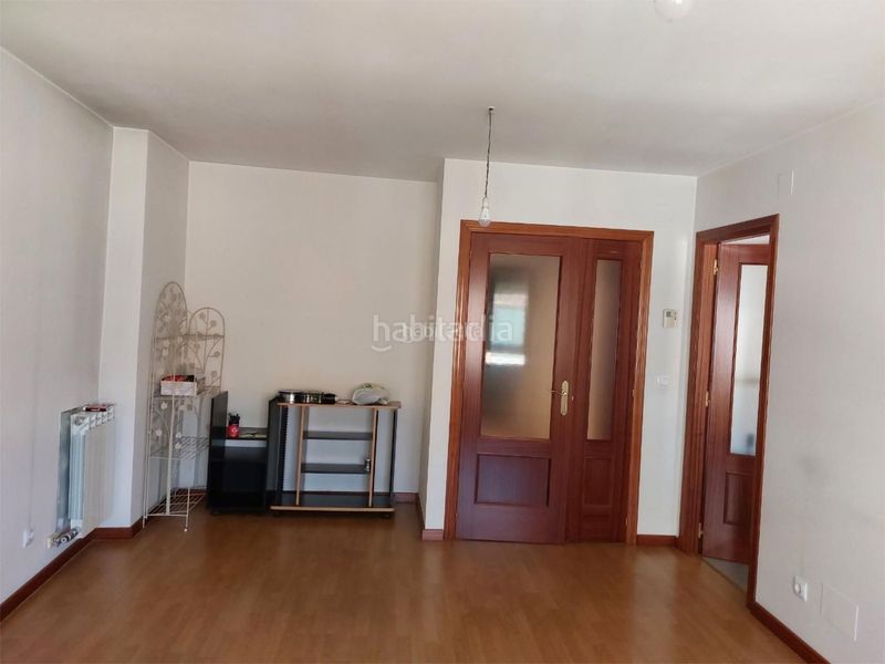 Foto 11a4fbb8-74ee-4a79-a146-f4dd65db9446. Flat in calle real 120 in Villaquilambre