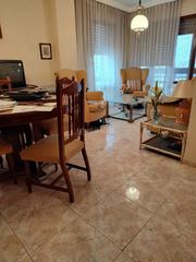 Piso en Avenida juan pereda pila 4. Maria auxiliadora - barriada de llera / avenida ju
