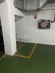 Miete Autoparkplatz in Passatge de sant benet 9. Sant pere, sta. caterina i la ribera / passatge de