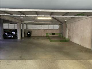 Miete Autoparkplatz in Avinguda can serra 7. Parking con videovigilancia