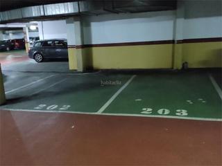 Aparcament cotxe a Calle fernando vela 16. Milán - pumarín / calle fernando vela