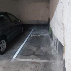 Miete Motorradparkplatz in Carrer dels ferroviaris 12. Plaza parking moto