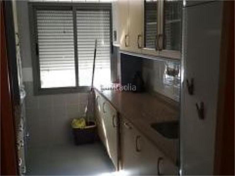 Foto adf2b04b-ef87-4106-9adc-f95025f60e96. Affitto appartamento in calle cantina 3 in San Jerónimo - La Bachillera Sevilla