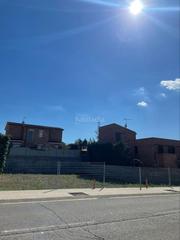 Terreny residencial a Avinguda francesc macià 54. Terreny en venda a cervera
