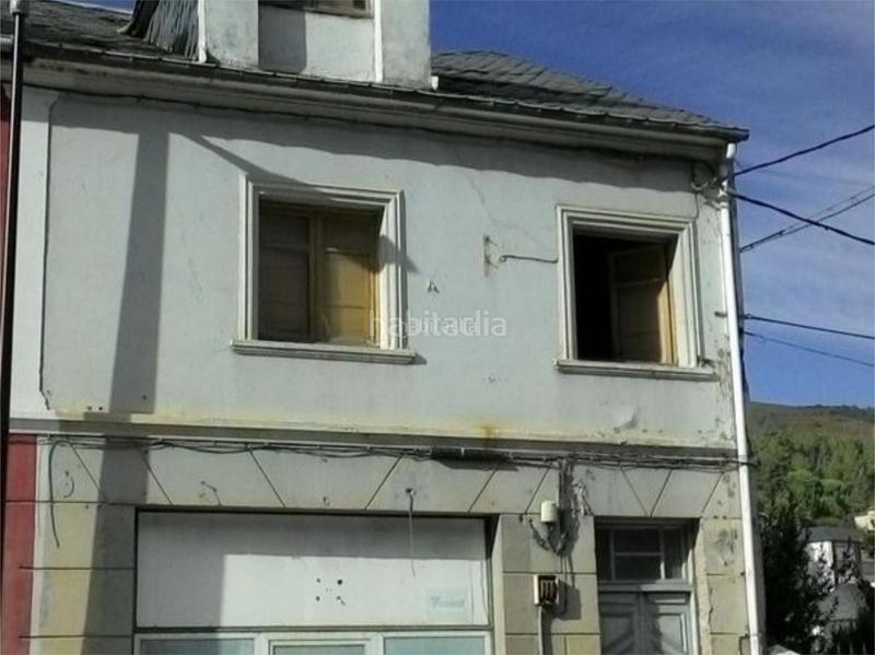 Casa adossada a Estrada logroño-vigo 17. Carballeda de valdeorras / estrada logroño-vigo