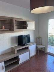 Appartement à Calle primavera 12. Piso totalmente reformado en la macarena