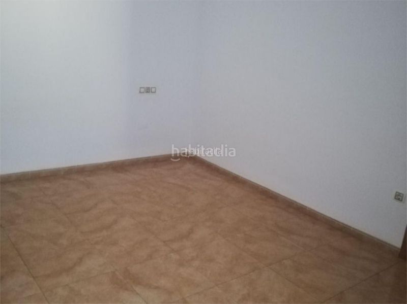 Foto 72fd0c88-c5d5-49c3-af99-bd90d2647ff8. Pis a calle mateo 89 a Adra