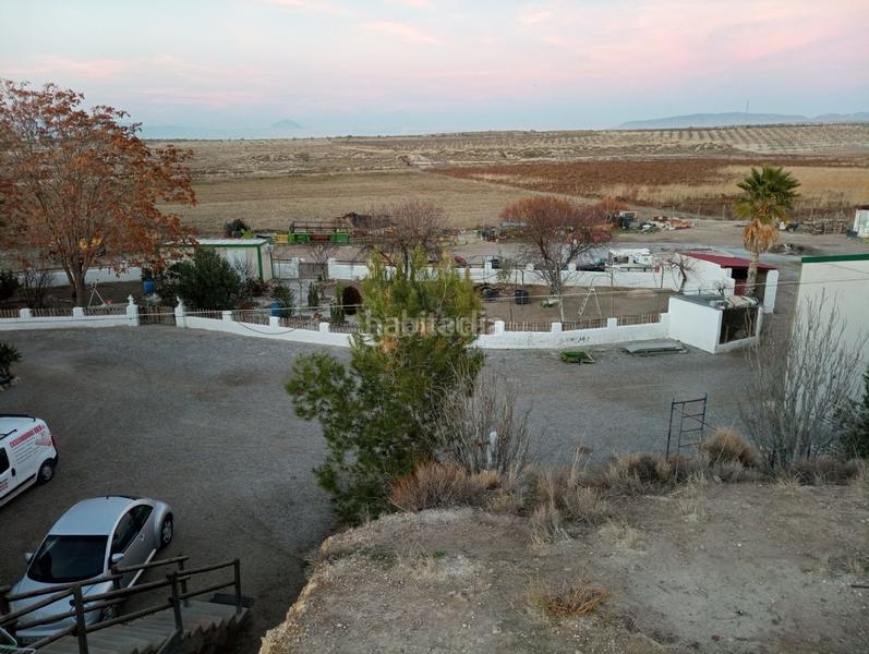 Foto 0d18c8bd-9256-4d17-9d39-60e0993f7a3c. Finca rústica a calle ciprés 11 a Baza