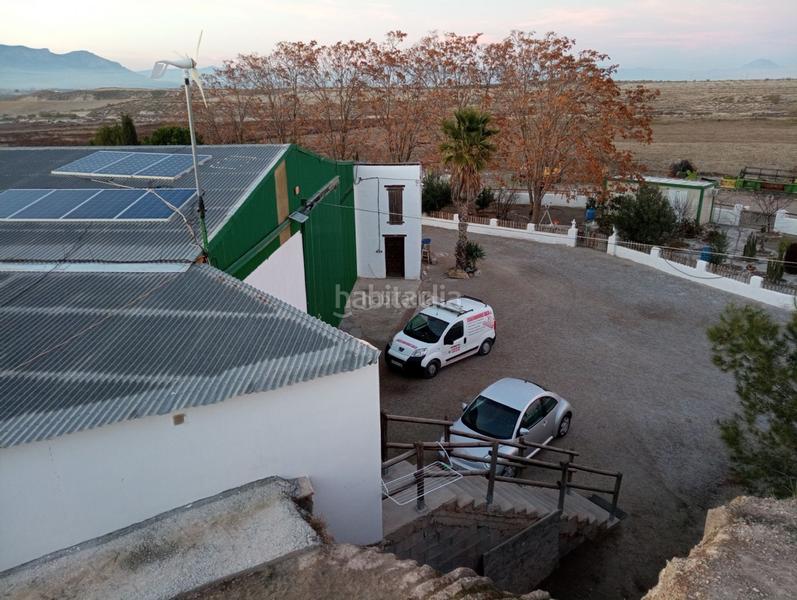 Foto 75054029-ea6e-4c2f-be32-7f607c91c788. Finca rústica a calle ciprés 11 a Baza