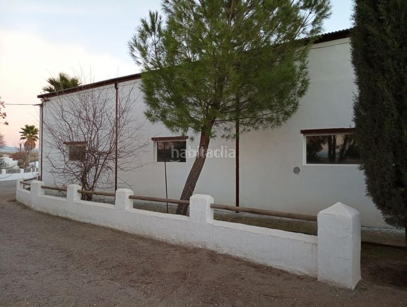 Foto 94953560-56fb-430a-b499-7682bc4cd07f. Finca rústica a calle ciprés 11 a Baza