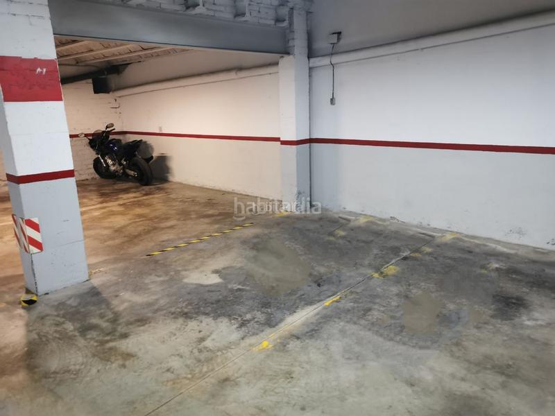 Foto 0e06c238-8f77-4e2d-b730-b2398695d803. Aparcament cotxe a plaça angel guimerà 8 a Capellades