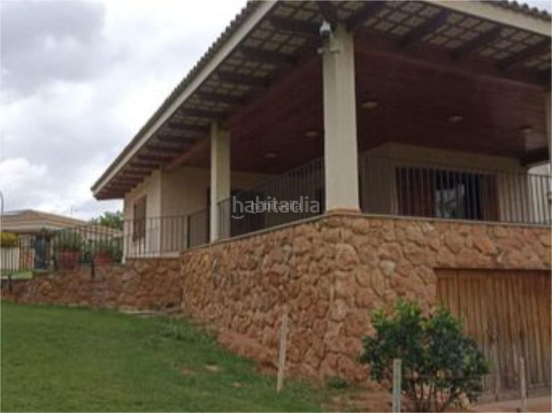 Foto 60d686bb-8d86-48cc-8503-573335047740. Casa a calle de las reinas 4 a El Vedat - Santa Apolonia Torrent