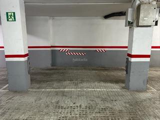 Lloguer Aparcament cotxe a Carrer miguel de cervantes 38. Plaza parking coche grande
