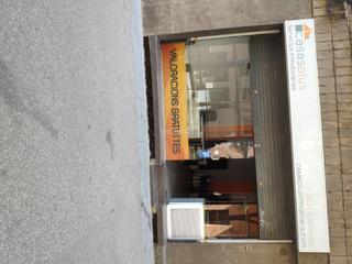 Location Local commercial à Carrer gran de sant andreu 441. Local en zona comercial