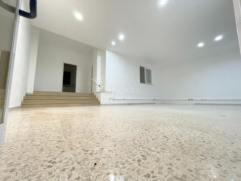 Foto 463305dc-f6aa-40c0-bd38-6e0e1db7ff1e. Affitto locale commerciale in carrer esperanto 1 in Valls