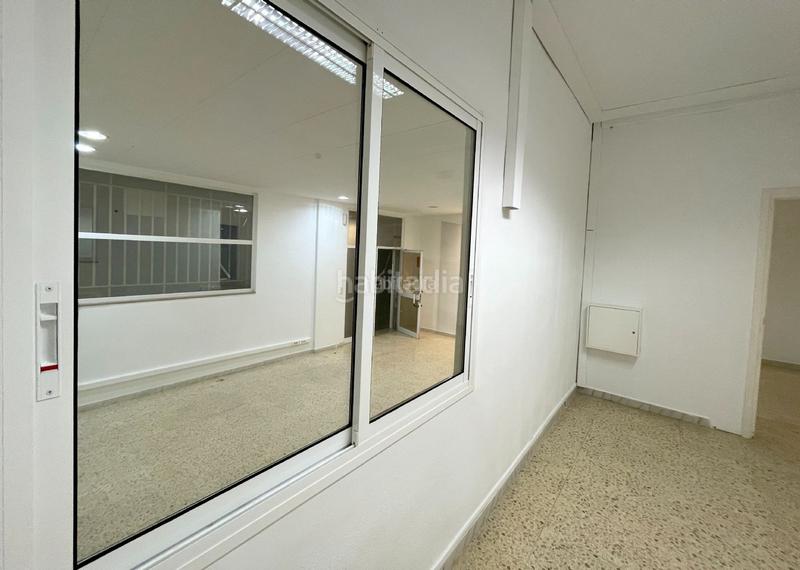 Foto 5cc2080c-c904-4fae-8ac4-03aa3d7e5e62. Affitto locale commerciale in carrer esperanto 1 in Valls