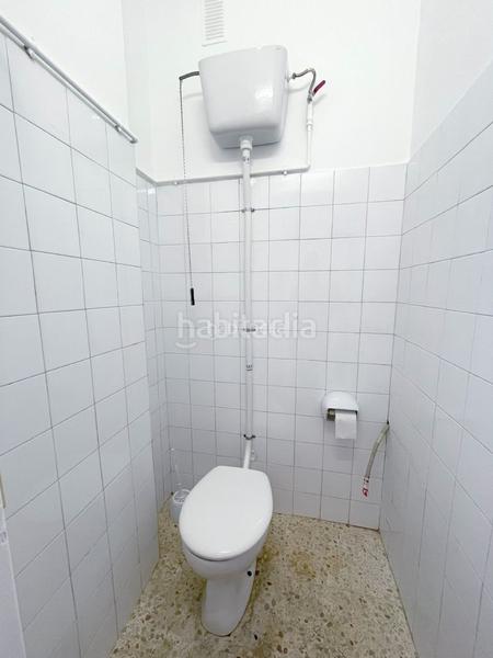 Foto 7d9bb695-adc9-432b-a3ae-9b70ca709b2d. Affitto locale commerciale in carrer esperanto 1 in Valls