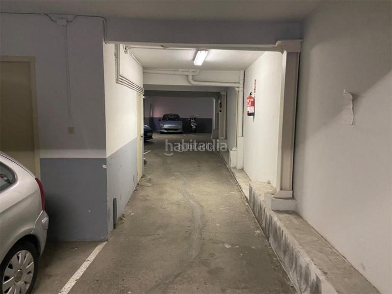 Foto b7040f43-bd16-4b2e-b91c-1d9081b058d9. Lloguer aparcament cotxe a carrer del repartidor 34 a Barcelona