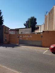 Location Local commercial à Travessera de vilaret, passeig 15. Es lloga traster en cassa de la selva