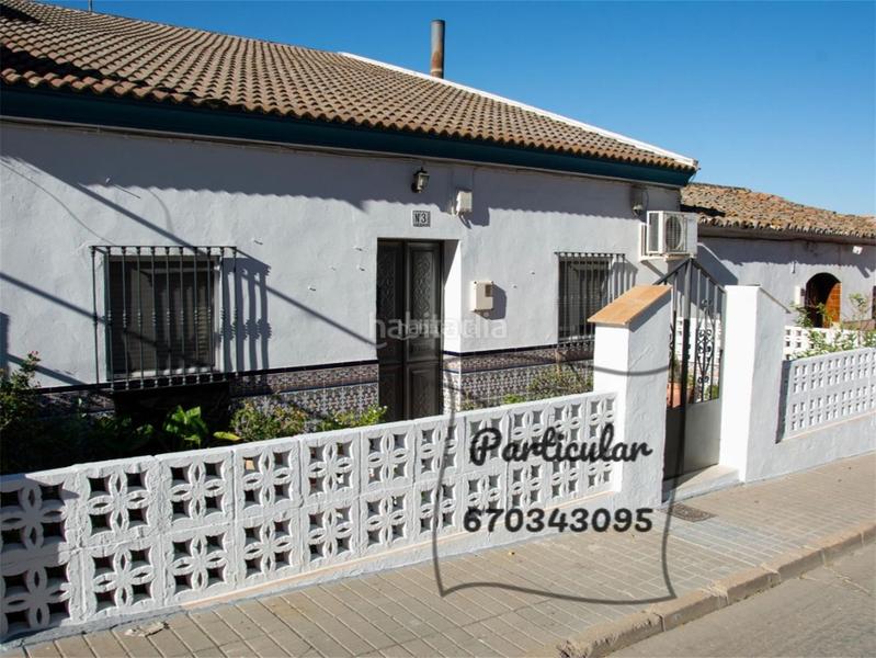 Foto 9d9ef6a6-f62e-453a-8194-79d7ea53dc42. Casa adosada en calle tomillo 3 / calle juan ramón jiménez en Lucena del Puerto