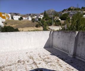 Casa adossada a Calle del zurradero 38. A sólo 10 minutos de jaén, pecio negociable.