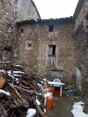 Casa a Carrer unica-ag. sisque 2. Casa en poble tranquil