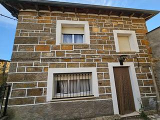 Maison jumelée à Calle principal vime 55. Palacios de sanabria / calle principal vime