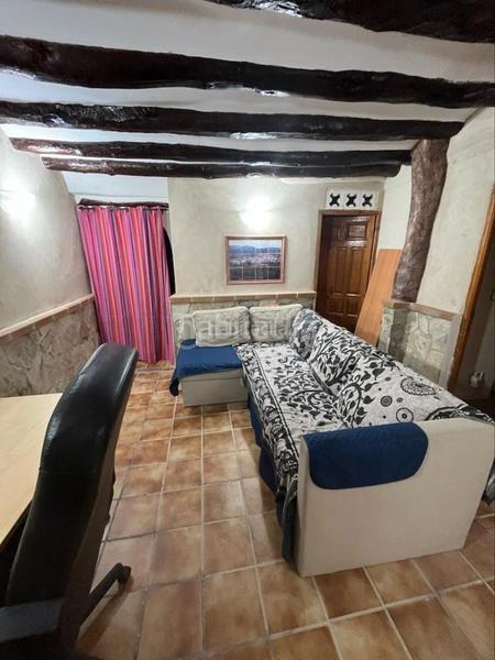 Casa adossada a Calle previsores 26. Casa de pueblo para entrar a vivir
