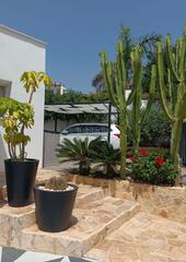 Chalet en Calle araucaria 48. Impresionante villa de lujo con piscina privada