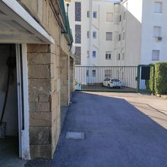 Autoparkplatz in Carrer lisboa 16. Garage cerrado con acceso a piscina (48.000€)
