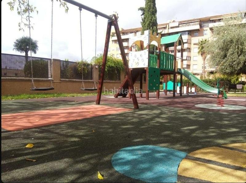 Foto 928e5d53-995d-4cfc-aafa-0128091099cd. Piso en calle albondón 16 magnifico piso con piscina en zona sanders en Granada