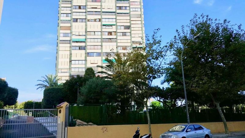 Foto 2f82de64-193f-40dc-b728-a0a710b06328. Miete etagenwohnung in avenida del doctor orts llorca 21 in Benidorm