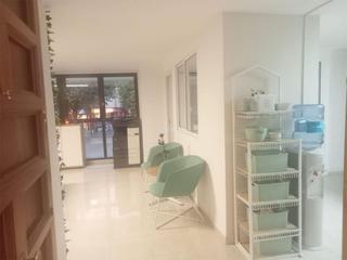 Affitto Ufficio in Carrer de simó ballester 2a. Camp d