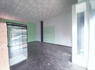 Local Comercial a Avinguda de carles v 2a. Se vende local comercial en llucmajor