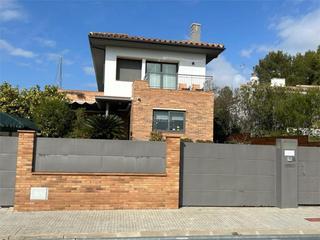 Casa en Carrer de la falguera 6. Nord / carrer de la falguera