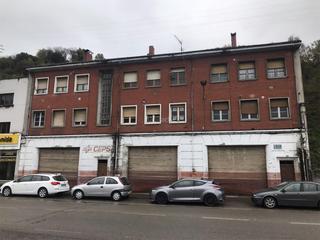 Casa adossada a Avenida de la constitucion 73. San martín del rey aurelio / avenida de la constit