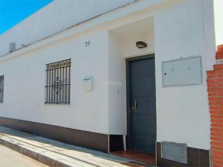 Casa adossada a Calle faisán 25. Centro - este / calle faisán