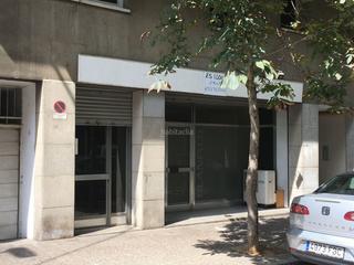 Lloguer Local Comercial a Carrer d'empúries 29. Local comercial de 210 m2  al  carrer empuries 29