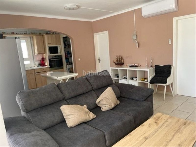 Foto 3cd982e4-a757-4ce4-87d7-b74d8eb5727d. Appartement in carrer medes 46 in Cap Ras - Creus - Falconera Empuriabrava