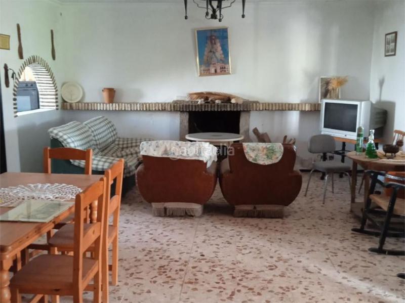 Foto 6fdbb01a-85e4-43b5-8b0c-a51aca68524a. Pis a calle puebla de cazalla 60 a Palmete Sevilla